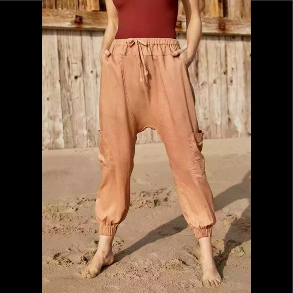 Free People Rise To The Sun Solid Harem Pants - Picture 4 of 8